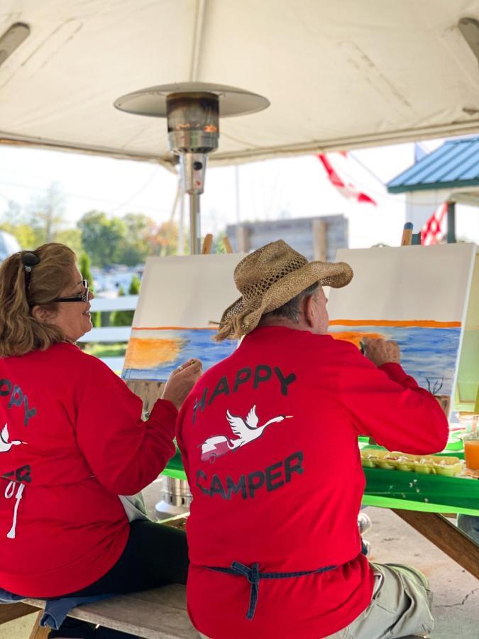 Swan Bay Resort - 1000 Islands Premier Rv Park & Marina Alexandria Bay Bagian luar foto