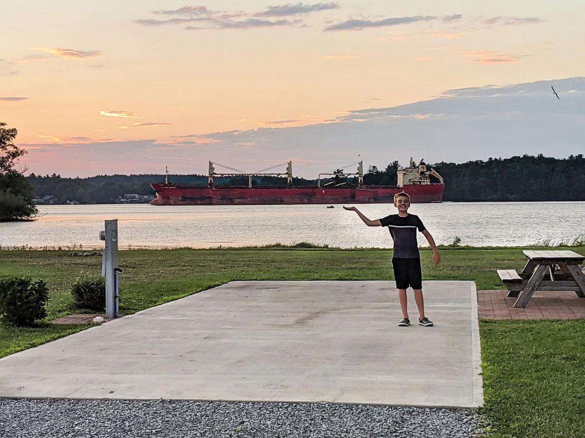 Swan Bay Resort - 1000 Islands Premier Rv Park & Marina Alexandria Bay Bagian luar foto