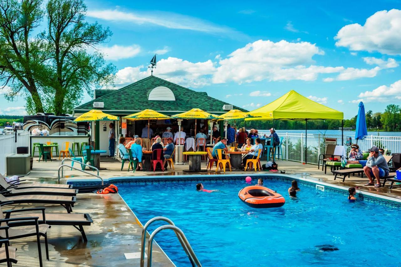 Swan Bay Resort - 1000 Islands Premier Rv Park & Marina Alexandria Bay Bagian luar foto